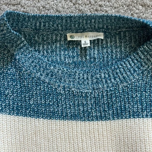 FSL Apparel Color Block Sweater - Picture 2 of 3